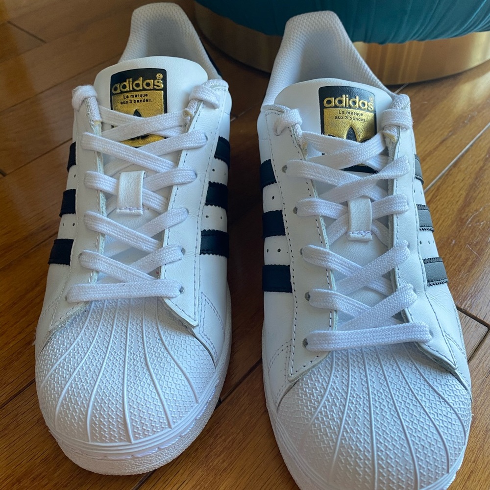 Adidas superstar 7.5